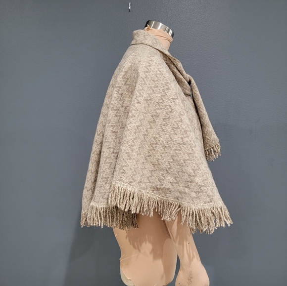 Confecciones Artilana wool cape OSFM - Picture 4 of 9